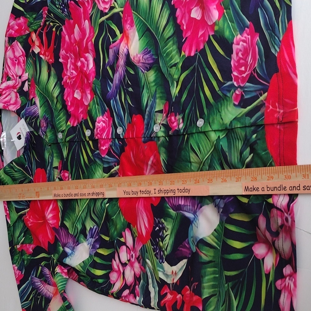 JimmyJob Button Up Shirt Man L Black Floral Tropical Short Sleeves Soft Cruise‎ - Picture 4 of 8